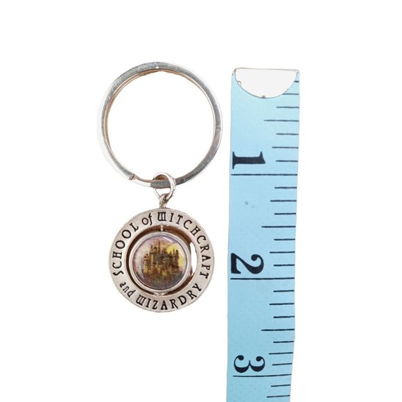 Harry Potter Hogwarts Vintage Keychain Pendant Spinner Wizard Spin Double Sided - Picture 6 of 6